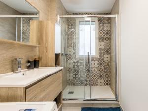 expert en rénovation d'appartement spécialisé en plomberie sur bonaparte. services fiables et de qualité pour tous vos projets de plomberie.