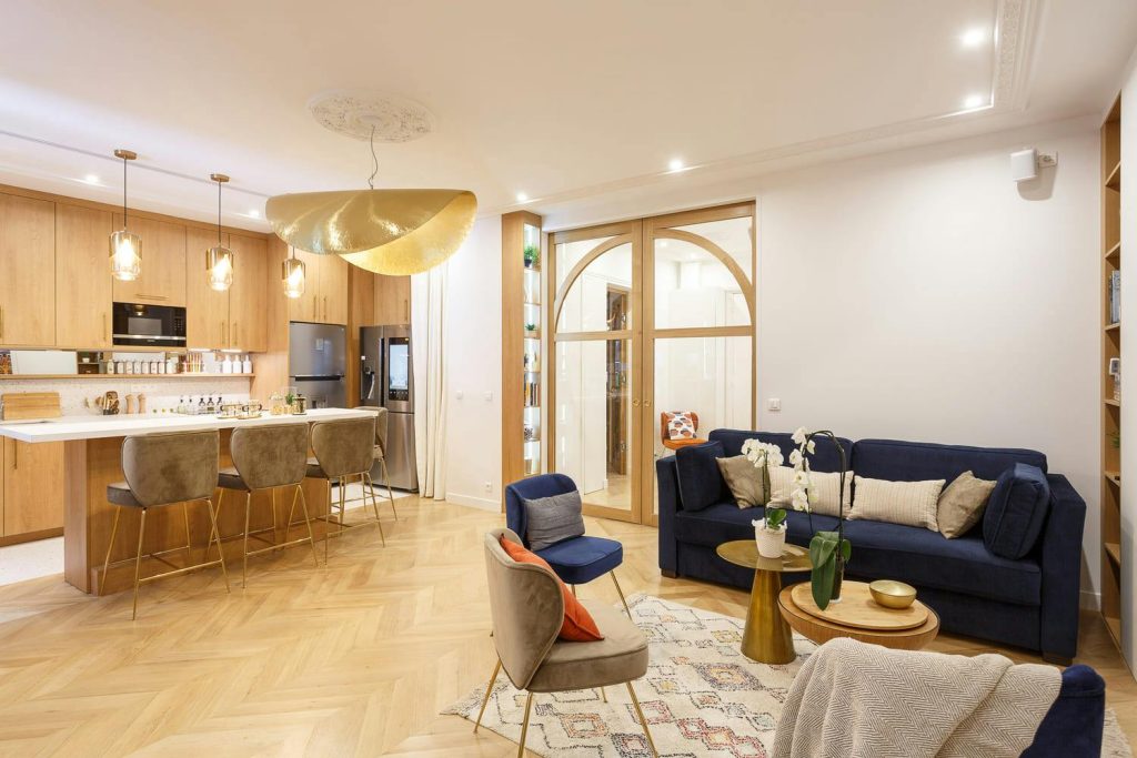 découvrez nos conseils essentiels pour réussir la rénovation de votre appartement à paris, alliant design, optimisation de l'espace et respect du budget.