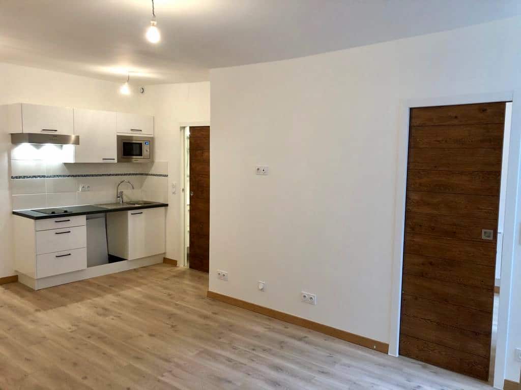 découvrez nos conseils et astuces pour réussir votre rénovation intérieure à paris, alliant design, fonctionnalité et optimisation des espaces.